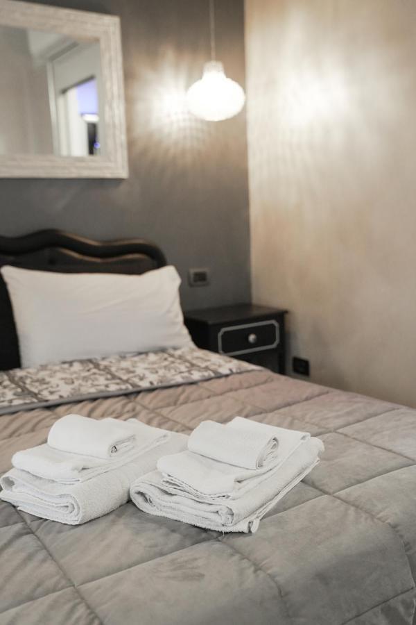 La Residenza Isabella Hotel Milano Ngoại thất bức ảnh