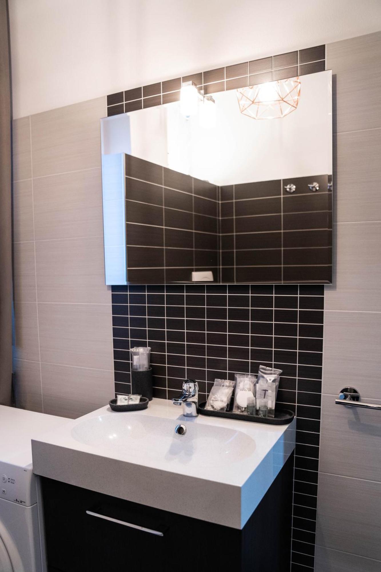 La Residenza Isabella Hotel Milano Ngoại thất bức ảnh